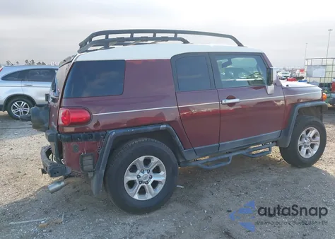 2010 Toyota Fj Cruiser z USA, uszkodzony, nr VIN JTEZU4BFXAK008970
